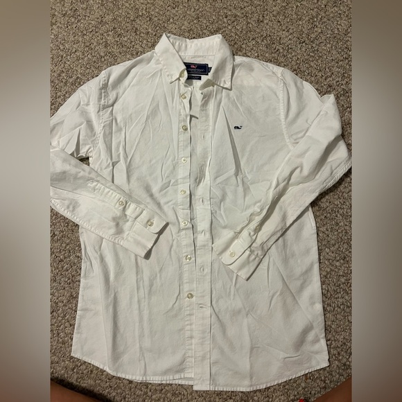 Boy’s Vineyard Vines Button Down Whale Shirt Size XL NWOT - Picture 1 of 2